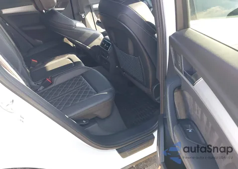 2018 Audi Sq5 3.0T Premium Plus z USA, uszkodzony, nr VIN WA1C4AFY0J2221036